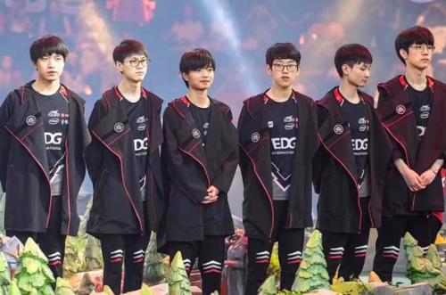 塞尔维亚队 塞尔维亚队